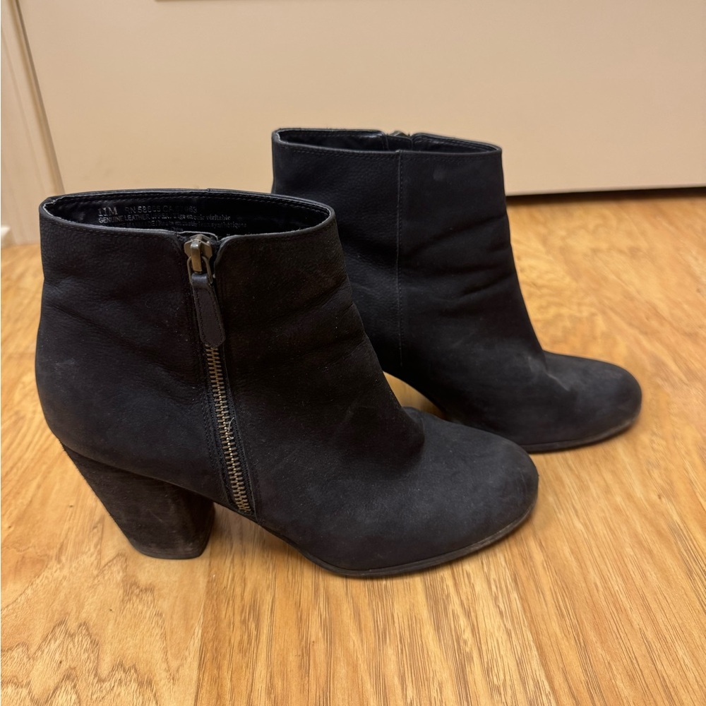 BP Black Heeled Zip Up Ankle Boots